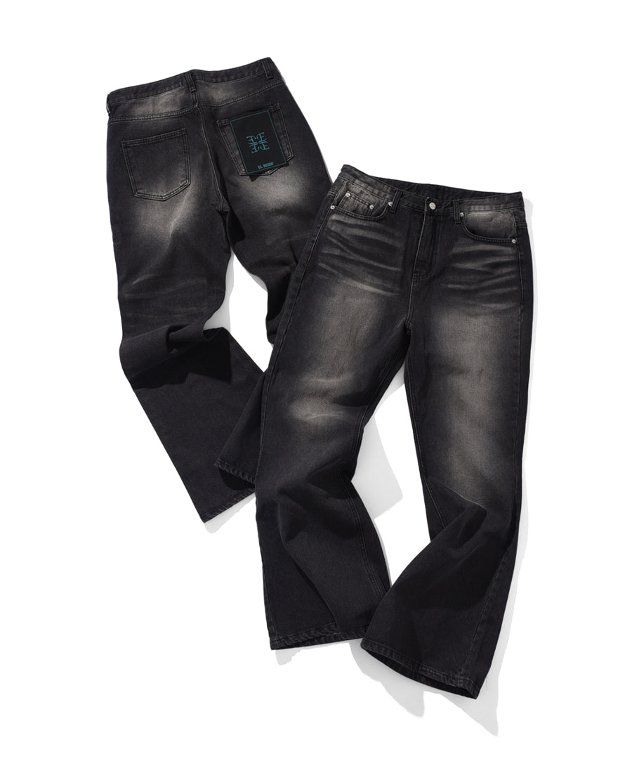 BLACK FLARE PANTS