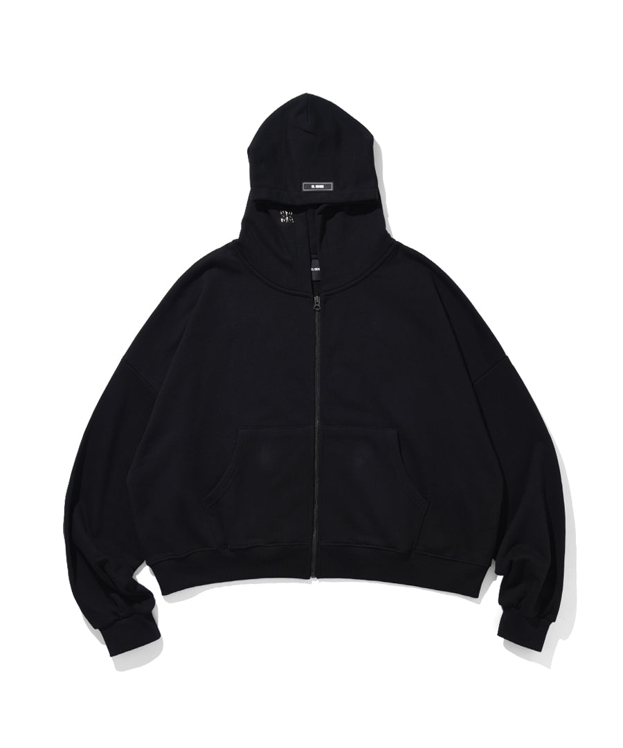 ATTACHMENT ZIP SHORT HOODIE