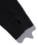 "FRAGMENT" TURTLE NECK KNIT