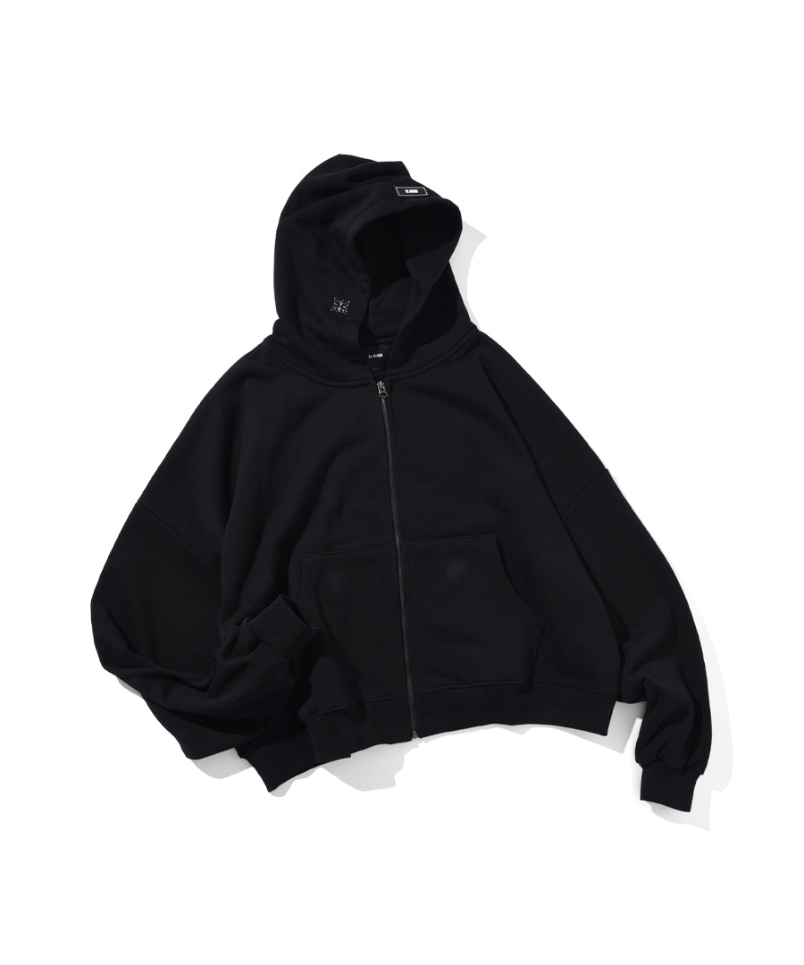 ATTACHMENT ZIP SHORT HOODIE